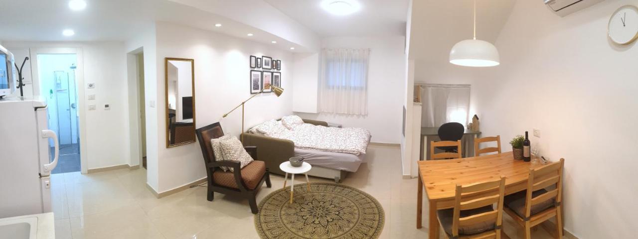 Modern Home In The Heart Of Nachlaot Jerusalem Ngoại thất bức ảnh