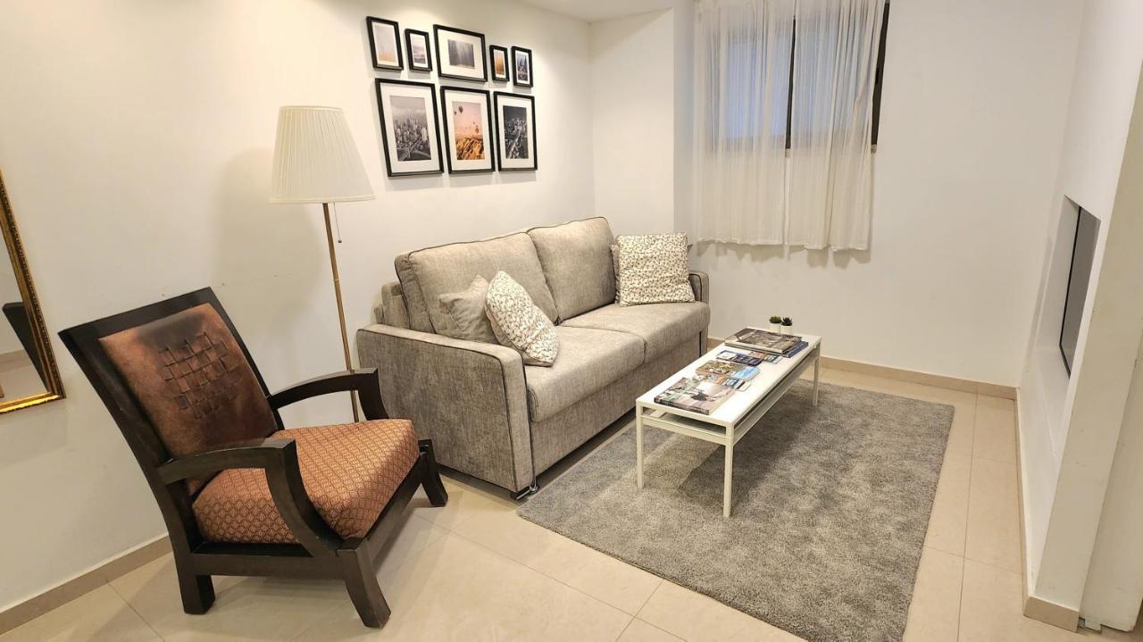 Modern Home In The Heart Of Nachlaot Jerusalem Ngoại thất bức ảnh